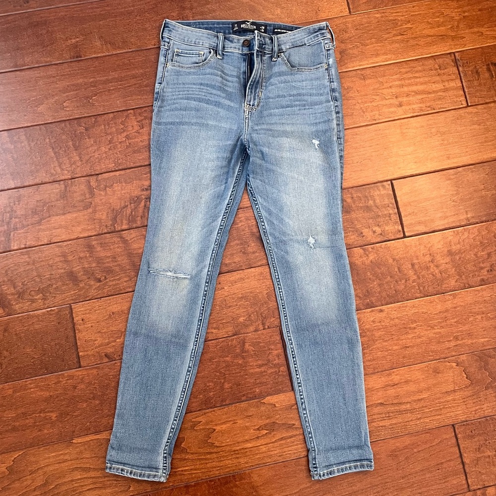 Hollister Super Skinny Jeans